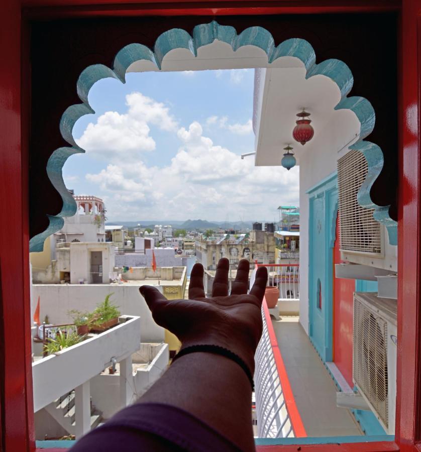 Hotel Udai Niwas By The Lake Udaipur Exterior photo