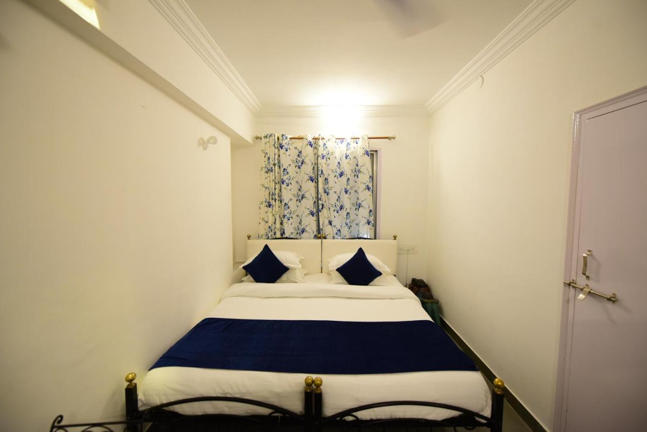 Hotel Udai Niwas By The Lake Udaipur Exterior photo